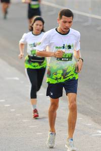 BIB: 220
                            <button type="button" onclick="openModal(3531766)" class="btn btn-primary btn-sm float-right btn-popup" data-toggle="modal" data-target=".modal-high-quality">
                        <i class="fas fa-shopping-cart"></i> Add to Cart
                    </button>
                                            <button type="button" onclick="isThisMe(3531766, true)" class="btn btn-success btn-sm float-right btn-popup btn-isme hidden" data-toggle="tooltip" data-placement="bottom" title="นี่คือรูปของคุณใช่ไหม คลิกที่นี่เพื่อเอาเข้าอัลบั้ม">
                        <i class="fas fa-plus"></i> Add to album
                    </button>
                    <button type="button" onclick="isThisMe(3531766, false)" class="btn btn-warning btn-sm float-right btn-popup btn-isnotme hidden">
                        <i class="fas fa-ban"></i> Remove from album
                    </button>